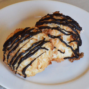 
            
                Load image into Gallery viewer, Coconut Macaroon
            
        